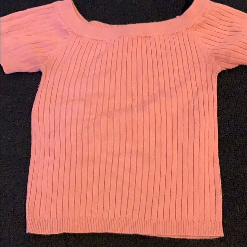 sleeve less crop top